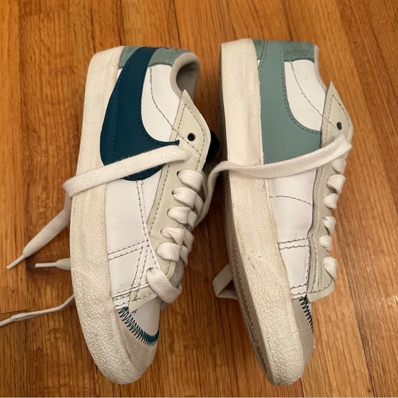 Nike Blazer Low 77 Jumbo Sneakers Shoes Size 10 - Picture 3 of 10